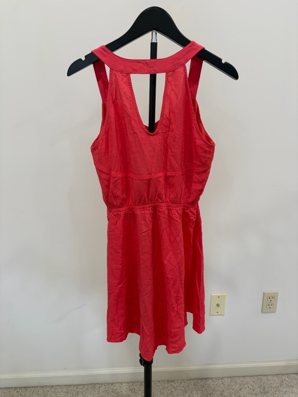 Women’s Red Sleeveless Fit-and-Flare size small Dress